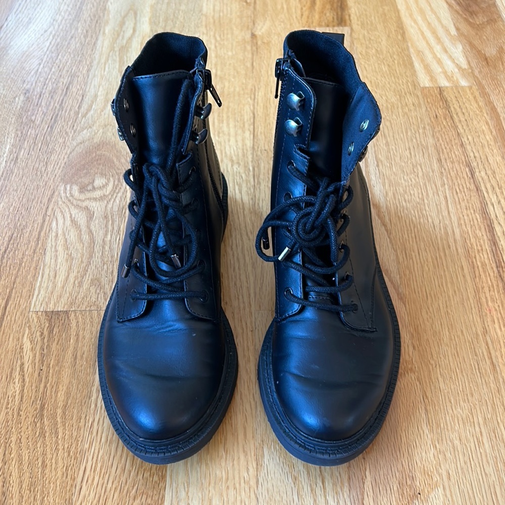 Black Combat Boots size 6.5
